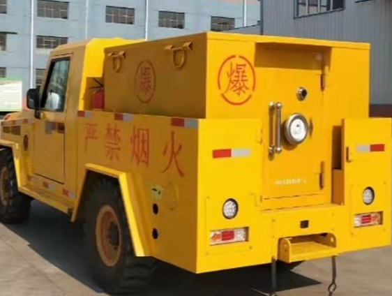 祁县凯龙爆破器材运输车：保障爆破任务的安全运行